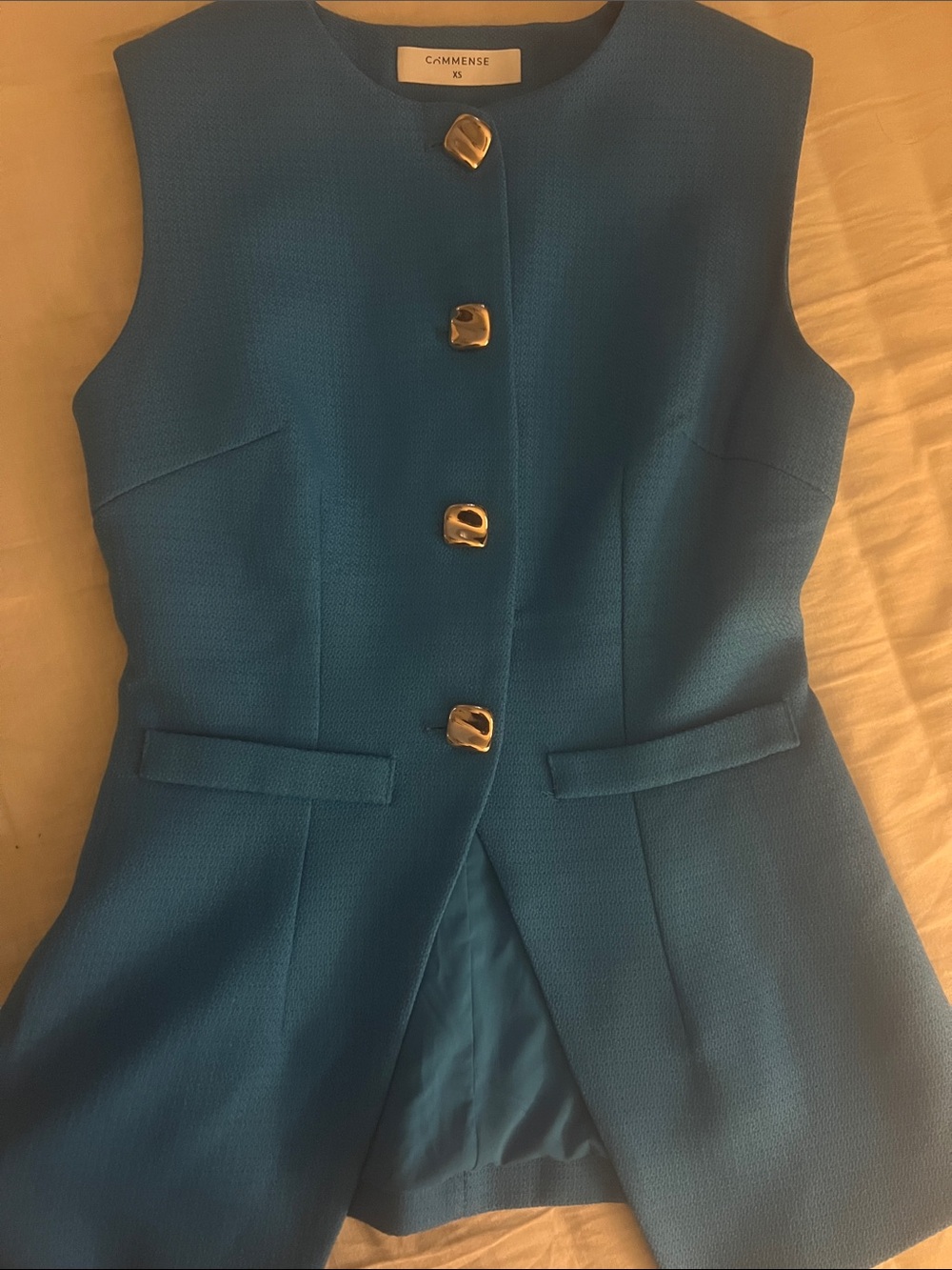 Commence Vest - Picture 4 of 7